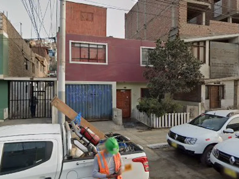 CHICHARRONERIA "LA RICA VILLA"