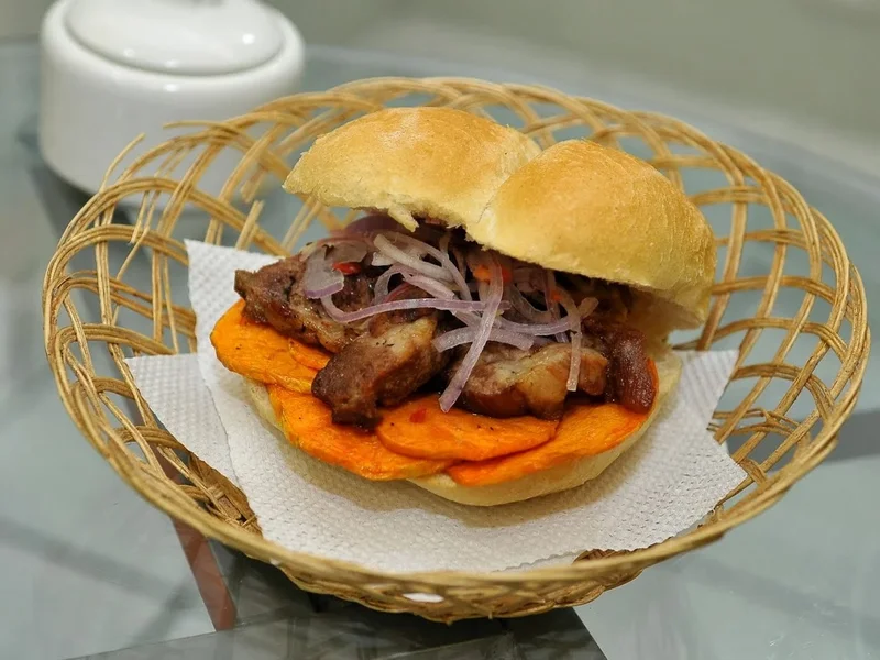 D'Roque Pasteleria Café