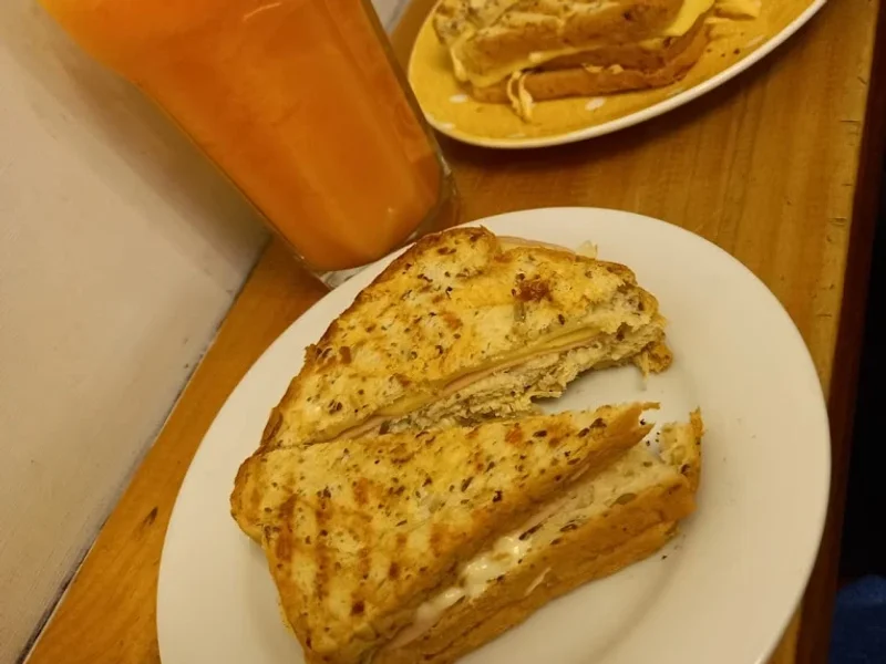 Café Del Rock Jugos, Cafe, Postres y Más