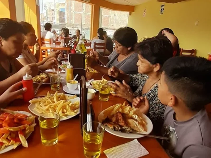 Restaurante Polleria Pico De Oro