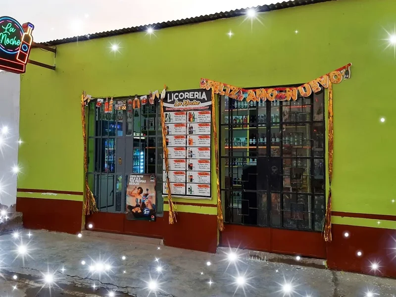Licoreria " LA NOCHE"
