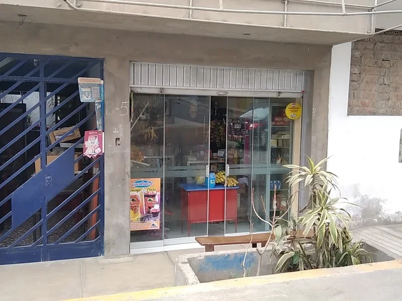 RESTOBAR & BODEGA D'EMI