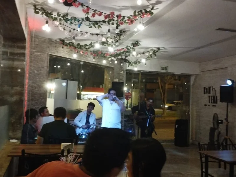 Kantera Resto Bar Música