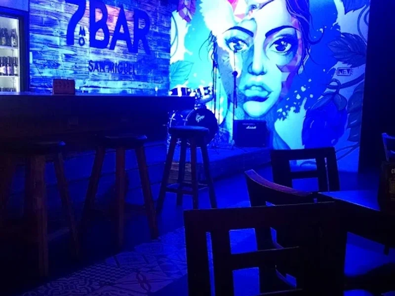 7mo Bar