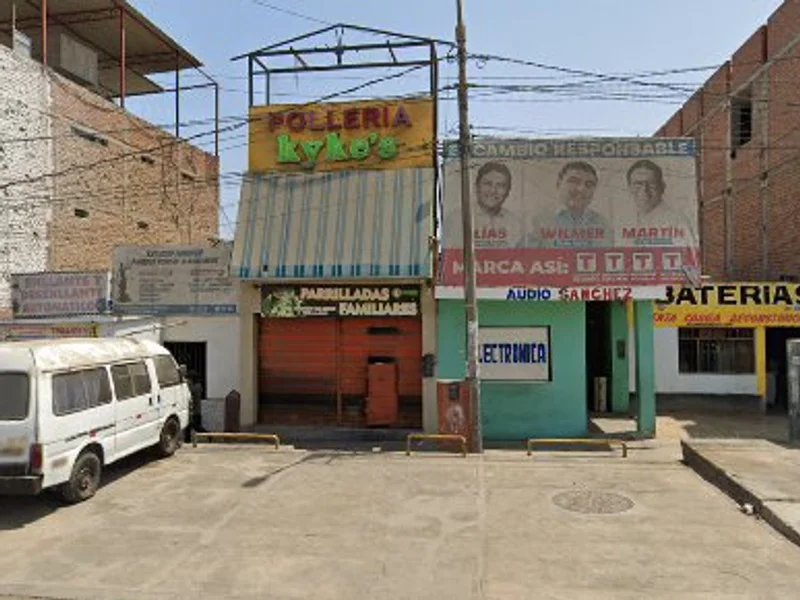 KIKES CHICKEN POLLERIA