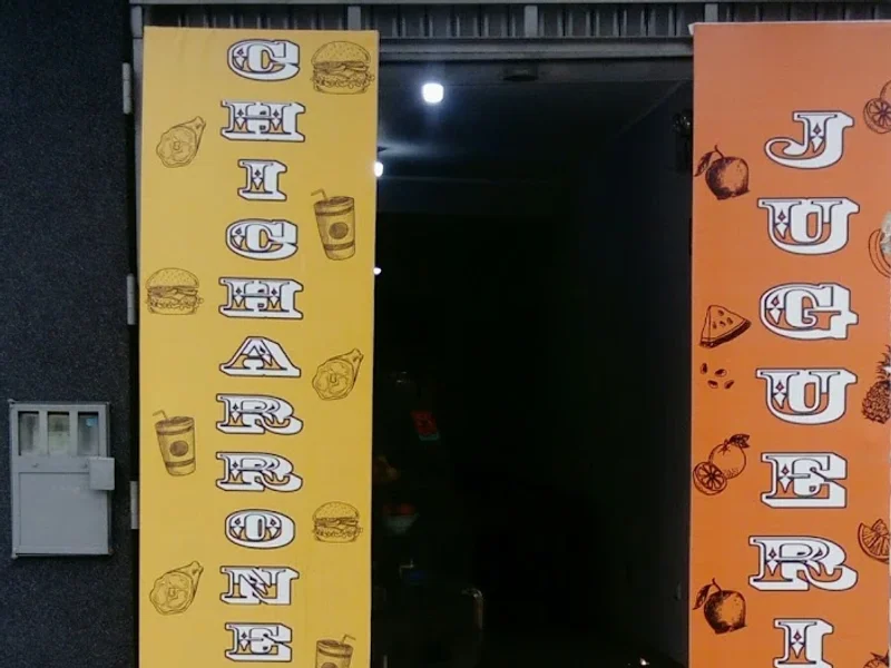 Juanita Chicharroneria y Parrillas