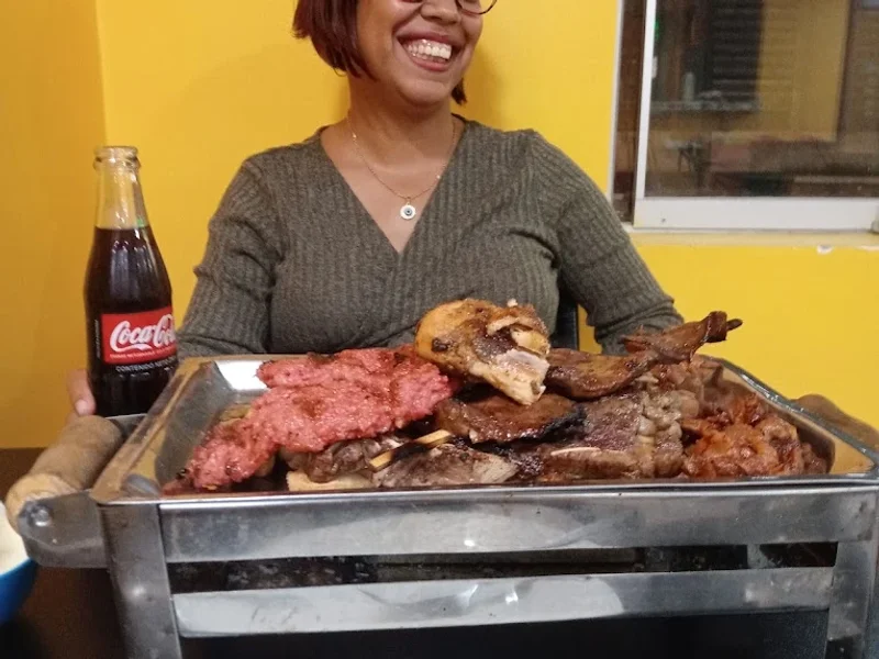 Pollos & Parrilladas "ISLA PARA DOS"