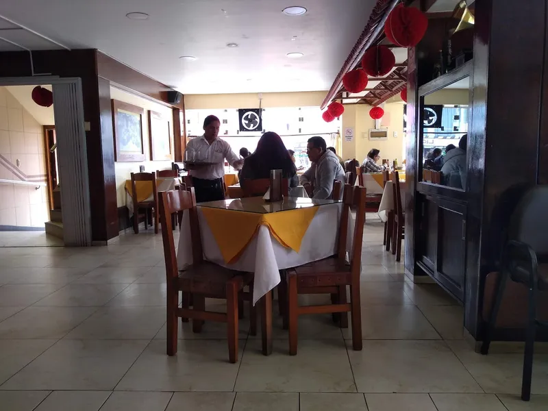 Manos Criollas Restaurant