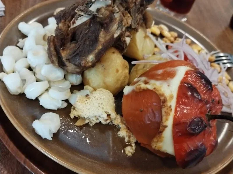 La Olla Arequipeña - Sede Santa Anita