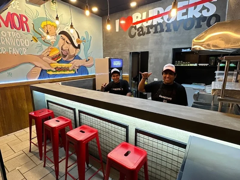 Carnívoro La Molina