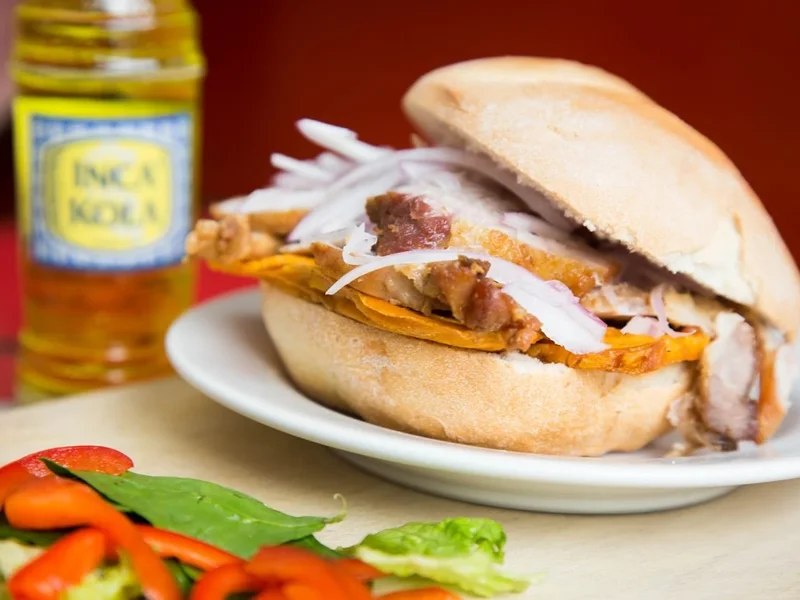 Chicharronería Tito's