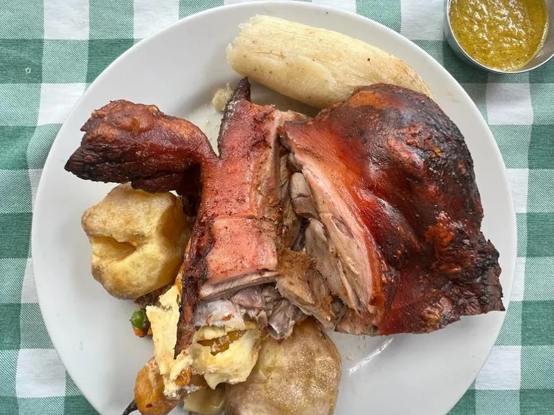 La casita restaurante chicharron