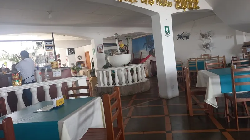 Restaurante "EL PERUCHÓN"