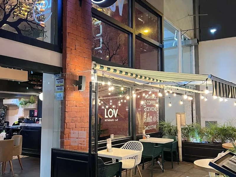 LOV - Restaurante - Café