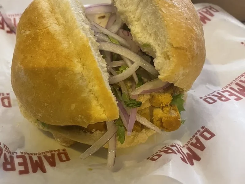 Damero Sanguchería Limeña