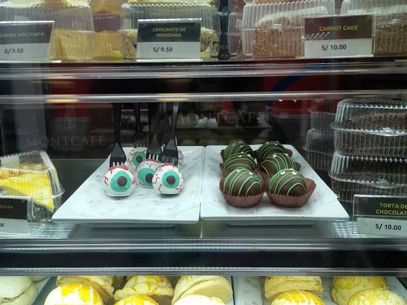 Montcafé - Metro Breña