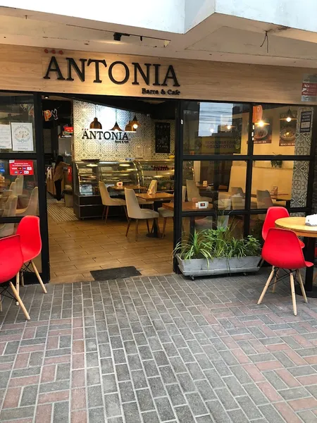 Antonia Barra & Café