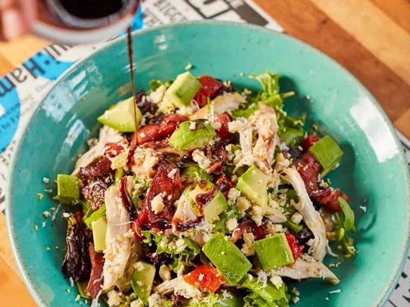 Popular de aquí y de allá