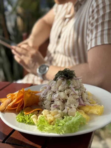 Huanchaco Paradise Resto Bar