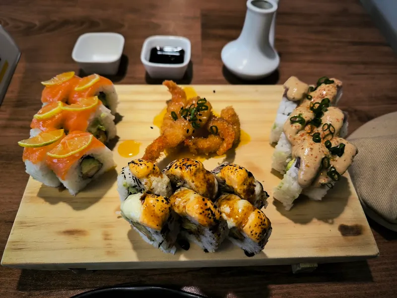 Kazoku Nikkei-Perú / Sushi Bar