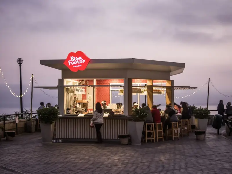 Beso Francés Crepería