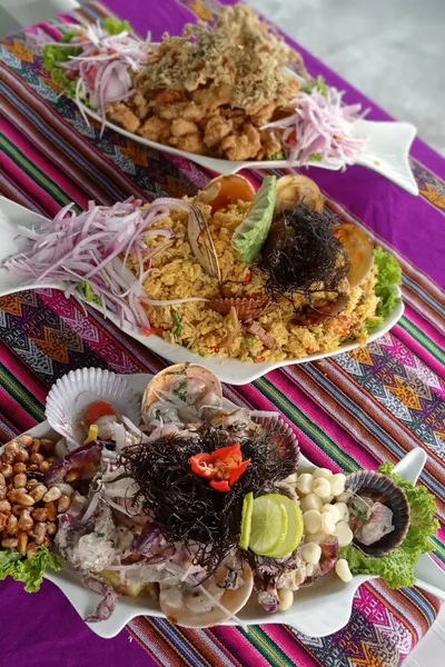 Cevicheria "El Callejón del Barrio"