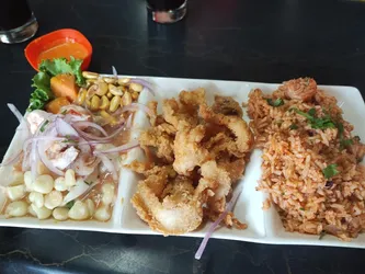 Los mejores 20 restaurantes de mariscos de Surquillo Lima