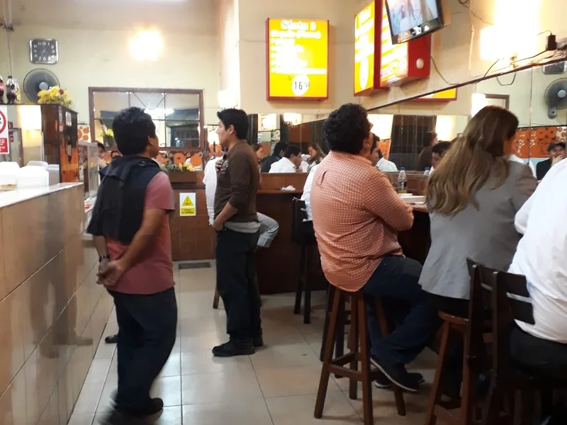 Pollos A La Brasa Don Lucho