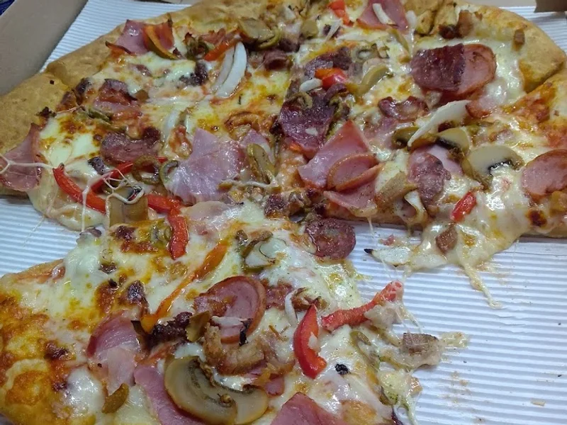 PIZZA RAUL LA MOLINA