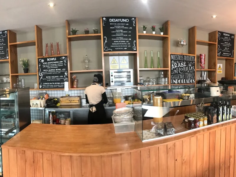 El Cedro Café