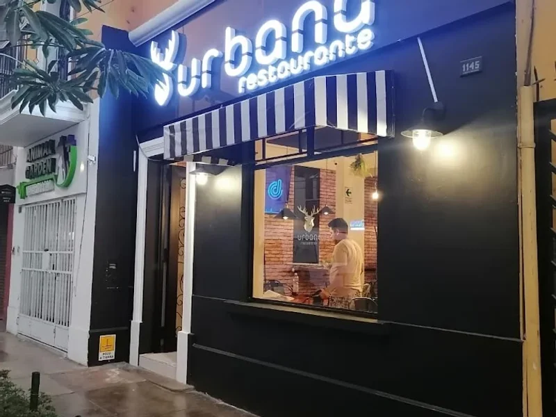 Urbana Restaurante & Bar