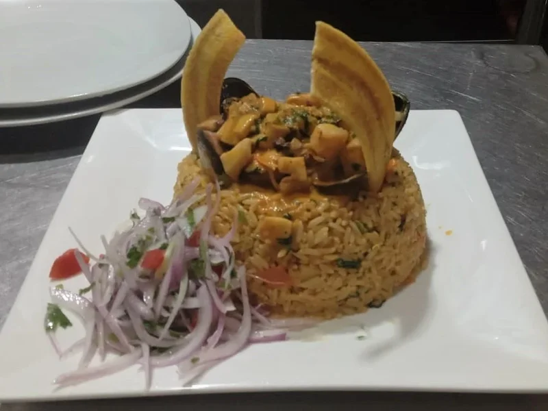 La Sazon del Flaco Restaurant