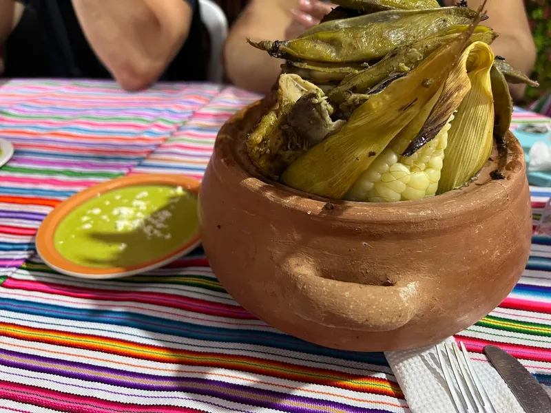 RESTAURANT TURISTICO EL HUAMANGUINO