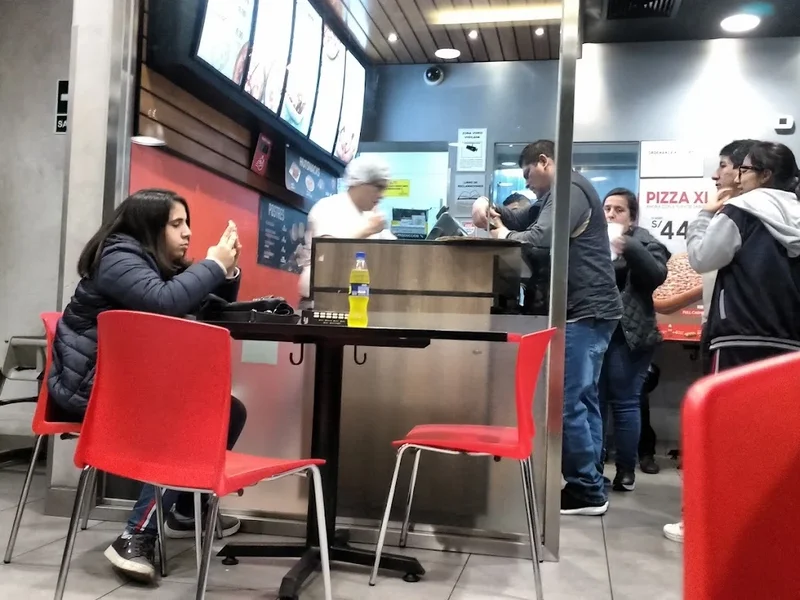 Pizza Hut