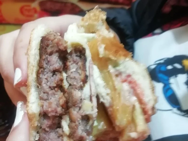 Guilligan - hamburguesas y salchipapas