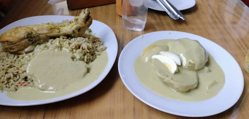 Restaurant El tronquito, Comida Criolla