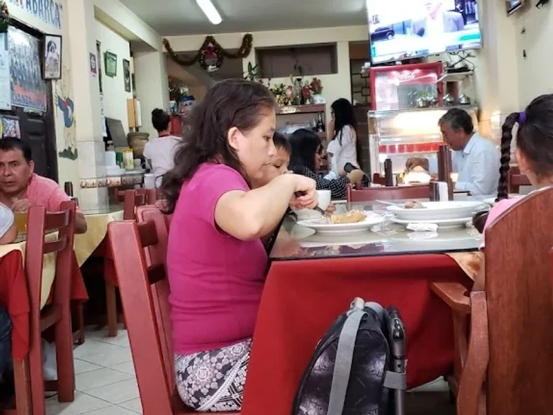 Chicharróneria Doña Tota.