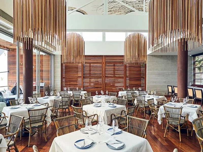 Cala Restaurante & Lounge