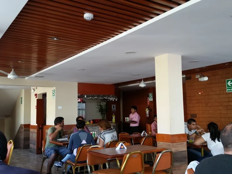 Pollos Hilton