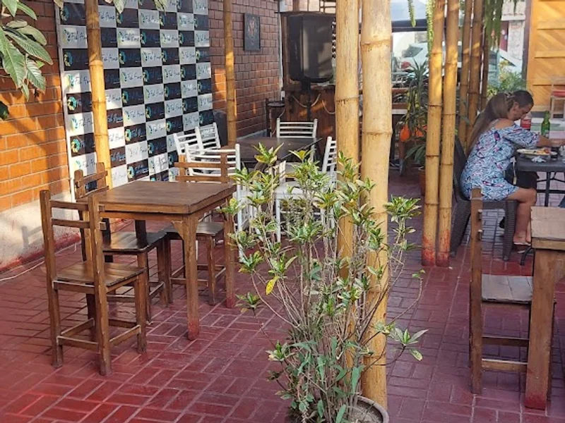 Dveras Restaurant Karaoke Bar