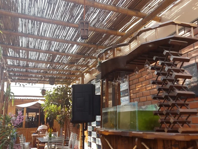 Dveras Restaurant Karaoke Bar