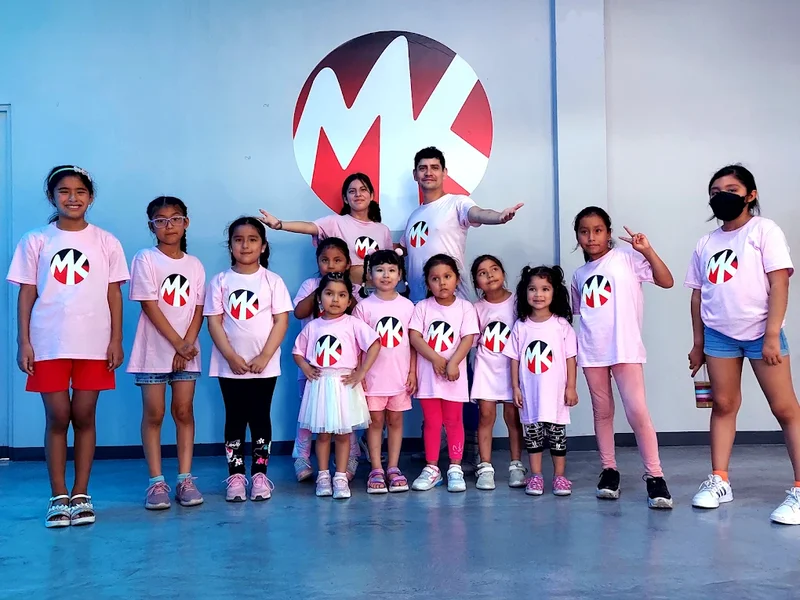 MK Escuela de Baile