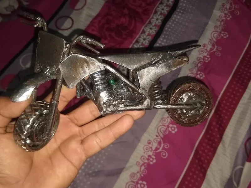 mecanica de motos "Leche tigre"