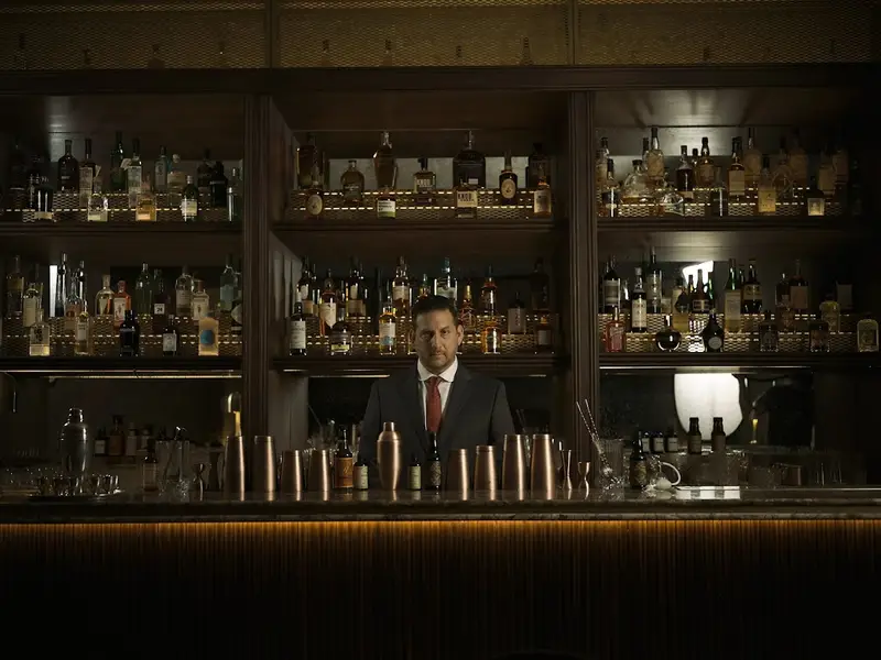 Sastrería Martinez, Bar oculto