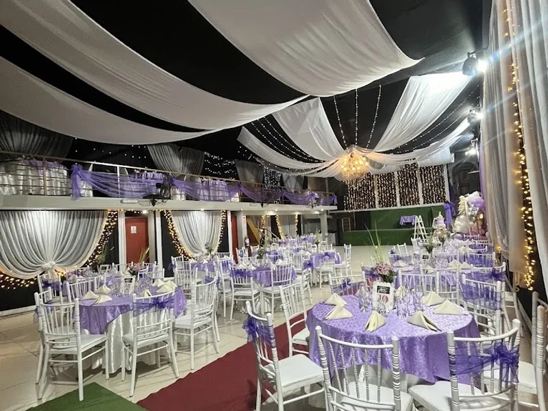 Salón de Eventos El Bosque