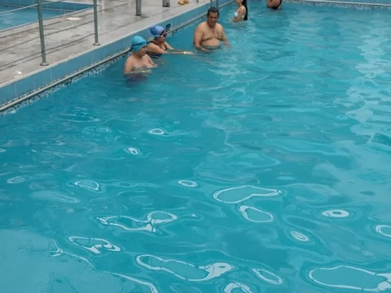 Piscina Recreo MANTARO