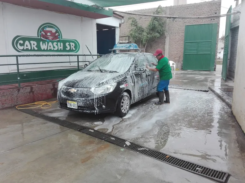 LAVADERO Y ENGRASE DE CAMIONES, CARWASH S.R TRUJILLO