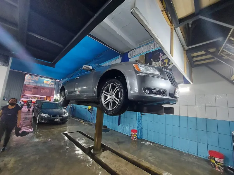 PLATINUM CAR WASH