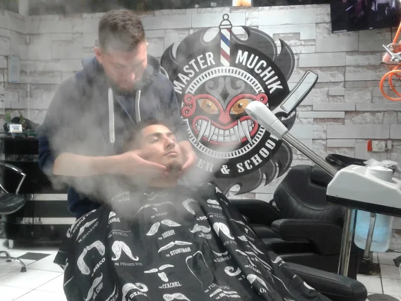 Master Muchik Barber & School