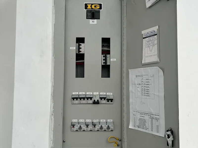 Servicios Electricos Laredo